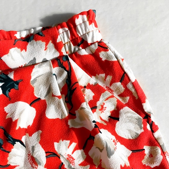 Floral shorts - Picture 3 of 4